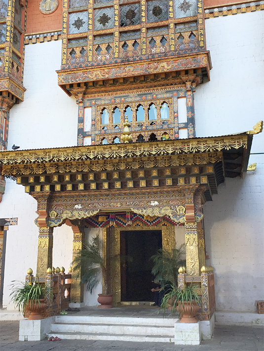 punaka-temple